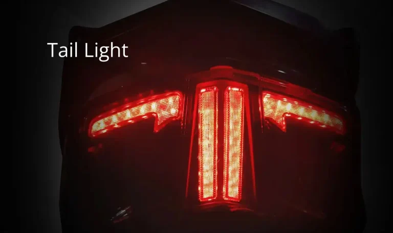 Tail_light_max